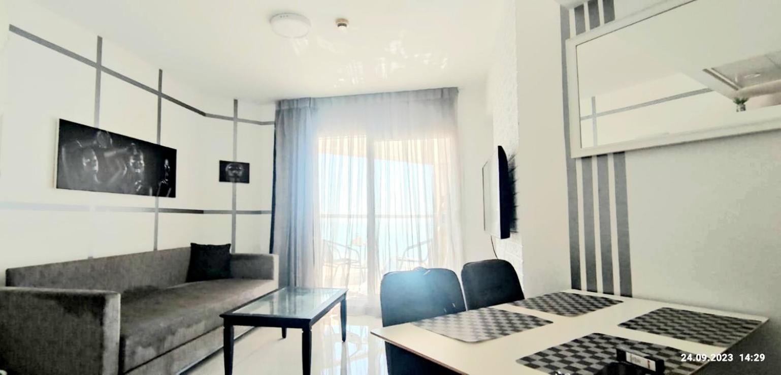 Go To Apartments In Leonardo Bat Jám Kültér fotó