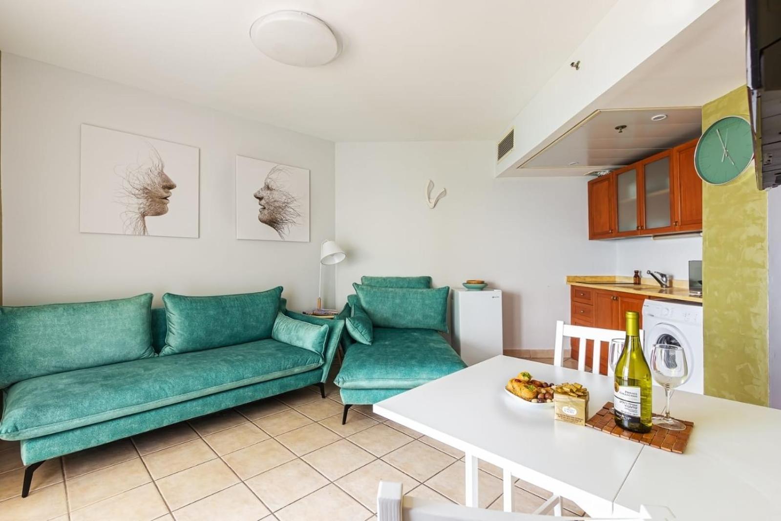 Go To Apartments In Leonardo Bat Jám Szoba fotó