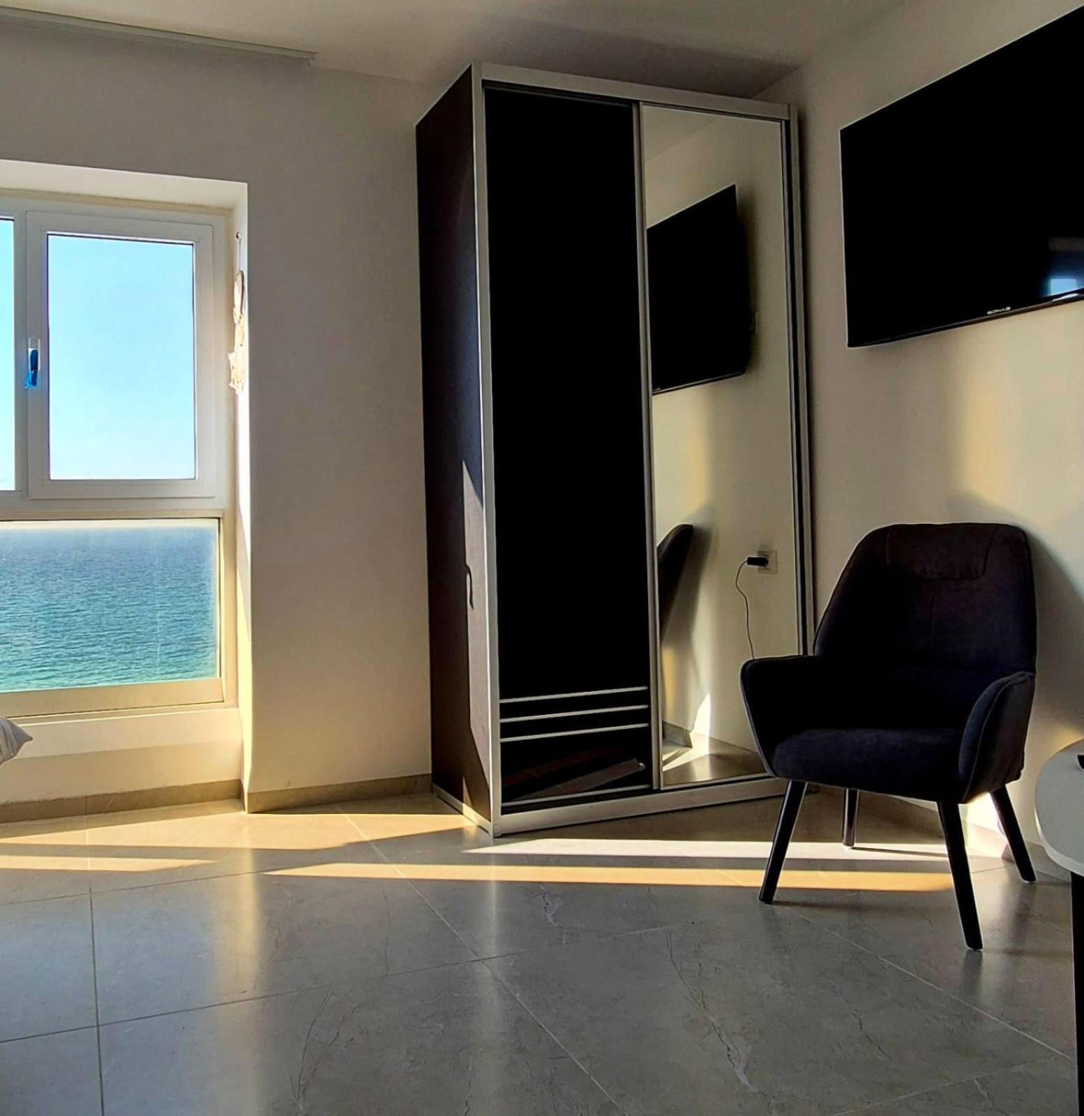 Go To Apartments In Leonardo Bat Jám Szoba fotó